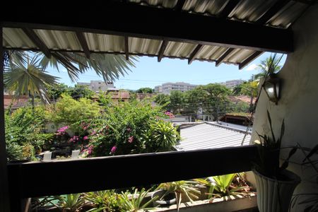 Casa de condomínio à venda com 307m², 3 quartos e 2 vagasSuíte - Varanda