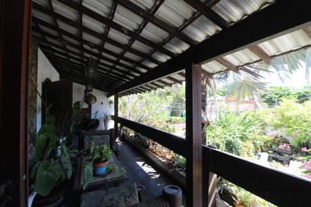 Casa de condomínio à venda com 307m², 3 quartos e 2 vagasSuíte - Varanda