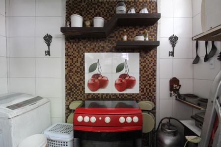 Casa de condomínio à venda com 307m², 3 quartos e 2 vagasÁrea de serviço - Cozinha