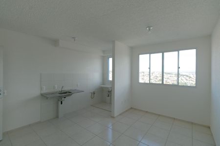 Apartamento para alugar com 43m², 2 quartos e 1 vaga Apartamento para alugar com 43m², 2 quartos e 1 vagaSala