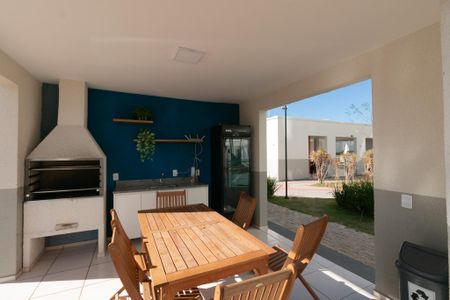 Apartamento para alugar com 43m², 2 quartos e 1 vaga Apartamento para alugar com 43m², 2 quartos e 1 vagaÁrea comum - Churrasqueira