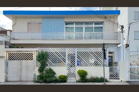 Casa para alugar com 120m², 3 quartos e sem vagaFachada