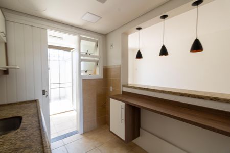 Casa de condomínio para alugar com 140m², 3 quartos e 2 vagas Casa de condomínio para alugar com 140m², 3 quartos e 2 vagasCozinha