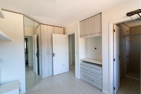 Casa de condomínio para alugar com 140m², 3 quartos e 2 vagas Casa de condomínio para alugar com 140m², 3 quartos e 2 vagasSuíte