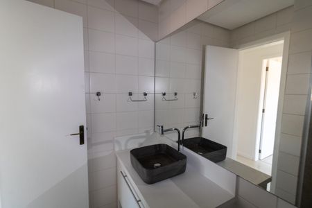 Casa de condomínio para alugar com 140m², 3 quartos e 2 vagas Casa de condomínio para alugar com 140m², 3 quartos e 2 vagasBanheiro