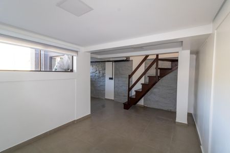 Casa de condomínio para alugar com 140m², 3 quartos e 2 vagas Casa de condomínio para alugar com 140m², 3 quartos e 2 vagasEscritório