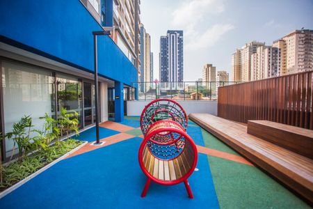 Apartamento à venda com 37m², 1 quarto e 1 vaga Apartamento à venda com 37m², 1 quarto e 1 vagaÁrea Comum - Playground
