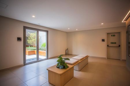 Apartamento à venda com 37m², 1 quarto e 1 vaga Apartamento à venda com 37m², 1 quarto e 1 vagaHall social