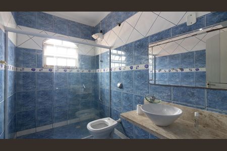 Casa para alugar com 160m², 3 quartos e 2 vagas Casa para alugar com 160m², 3 quartos e 2 vagasBanheiro 2