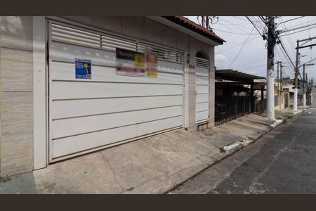 Casa para alugar com 160m², 3 quartos e 2 vagas Casa para alugar com 160m², 3 quartos e 2 vagasFachada e plaquinha
