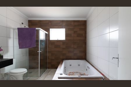 Casa para alugar com 160m², 3 quartos e 2 vagas Casa para alugar com 160m², 3 quartos e 2 vagasBanheiro da Suíte