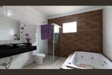 Casa para alugar com 160m², 3 quartos e 2 vagas Casa para alugar com 160m², 3 quartos e 2 vagasBanheiro da Suíte