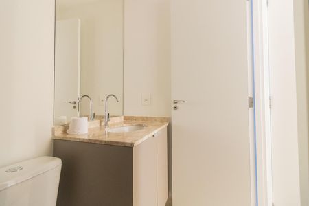 Apartamento para alugar com 30m², 1 quarto e sem vagaBanheiro da Suíte