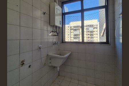 Apartamento para alugar com 67m², 3 quartos e 1 vagaÁrea de serviço