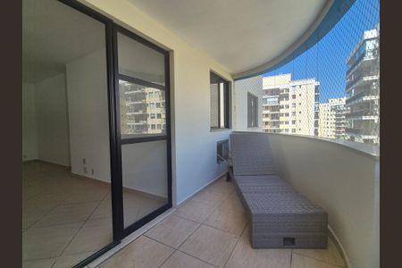 Apartamento para alugar com 67m², 3 quartos e 1 vagaVaranda