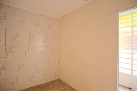 Casa à venda com 157m², 3 quartos e 2 vagasQuarto de Serviço