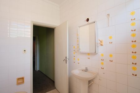 Casa à venda com 157m², 3 quartos e 2 vagasBanheiro Social