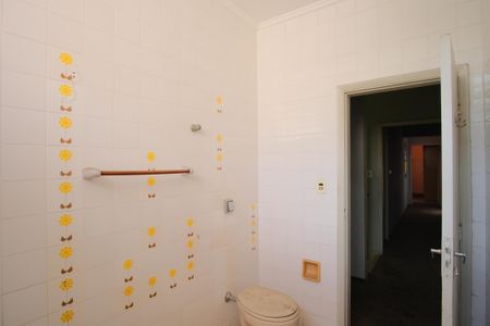 Casa à venda com 157m², 3 quartos e 2 vagasBanheiro Social