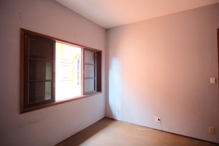 Casa à venda com 157m², 3 quartos e 2 vagasQuarto 2