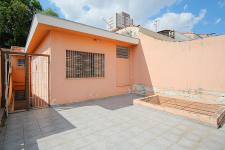 Casa à venda com 157m², 3 quartos e 2 vagasTerraço