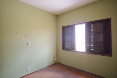 Casa à venda com 157m², 3 quartos e 2 vagasQuarto 1