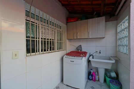 Casa à venda com 137m², 3 quartos e 2 vagasÁrea de Serviço