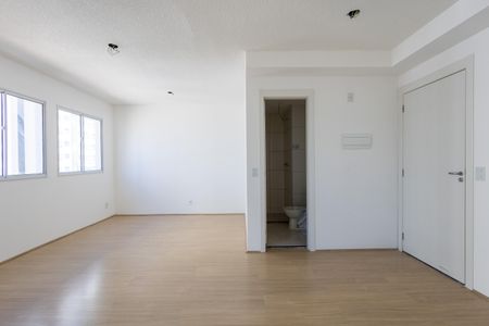 Apartamento para alugar com 32m², 1 quarto e sem vaga Apartamento para alugar com 32m², 1 quarto e sem vagaSala / Quarto / Cozinha