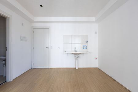 Apartamento para alugar com 32m², 1 quarto e sem vaga Apartamento para alugar com 32m², 1 quarto e sem vagaSala / Quarto / Cozinha