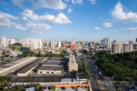 Studio para alugar com 40m², 1 quarto e 1 vaga Studio para alugar com 40m², 1 quarto e 1 vagaÁrea comum - Piscina