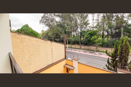 Casa à venda com 436m², 5 quartos e 4 vagas Casa à venda com 436m², 5 quartos e 4 vagasVista da Varanda da Suíte 4
