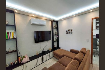 Casa para alugar com 55m², 2 quartos e sem vagaSala