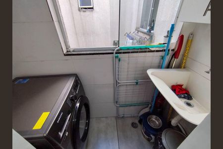 Casa para alugar com 55m², 2 quartos e sem vagaÁrea de Serviço