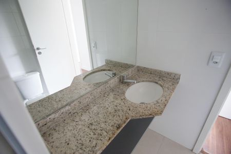 Apartamento para alugar com 62m², 2 quartos e 1 vagaBanheiro da Suíte