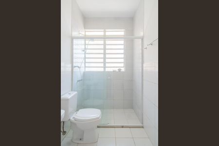 Casa à venda com 175m², 3 quartos e 2 vagasBanheiro Social