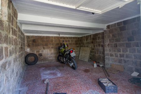 Casa à venda com 175m², 3 quartos e 2 vagasGaragem