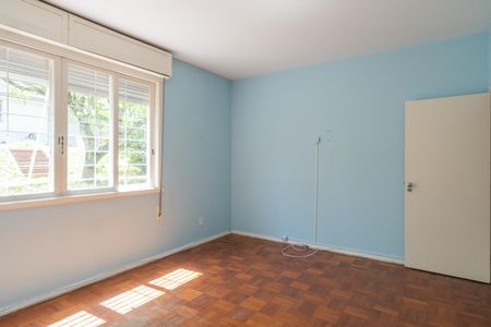 Casa à venda com 175m², 3 quartos e 2 vagasQuarto 4