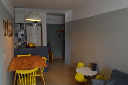 Apartamento à venda com 65m², 3 quartos e 1 vagaSala