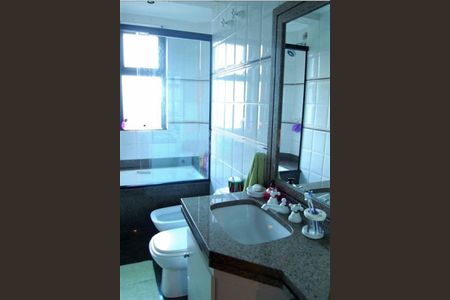 Apartamento à venda com 230m², 4 quartos e 3 vagas