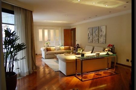 Apartamento à venda com 230m², 4 quartos e 3 vagas
