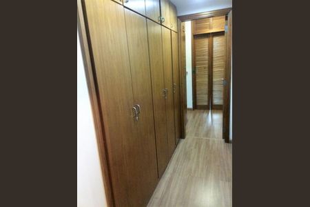 Apartamento à venda com 230m², 4 quartos e 3 vagas