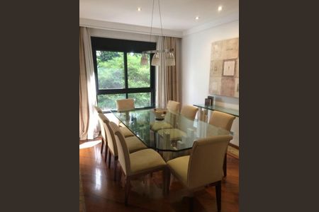 Apartamento à venda com 230m², 4 quartos e 3 vagas