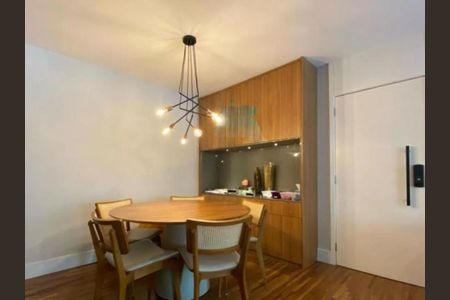 Apartamento à venda com 220m², 4 quartos e 3 vagas