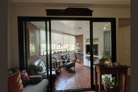 Apartamento à venda com 125m², 3 quartos e 3 vagas