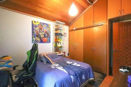 Casa à venda com 780m², 4 quartos e 3 vagas