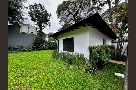 Casa à venda com 490m², 4 quartos e 7 vagasQuintal