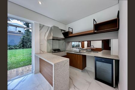 Casa à venda com 490m², 4 quartos e 7 vagasTerraço Gourmet