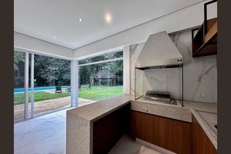 Casa à venda com 490m², 4 quartos e 7 vagasTerraço Gourmet