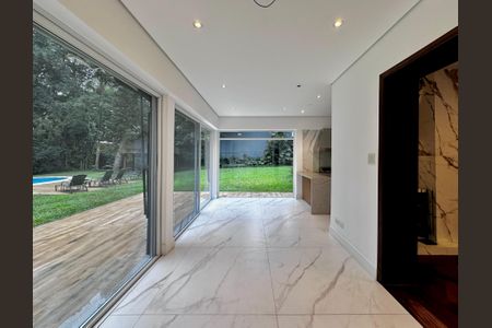 Casa à venda com 490m², 4 quartos e 7 vagasTerraço Gourmet