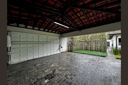 Casa à venda com 490m², 4 quartos e 7 vagasGaragem