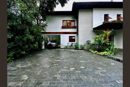 Casa à venda com 490m², 4 quartos e 7 vagasGaragem